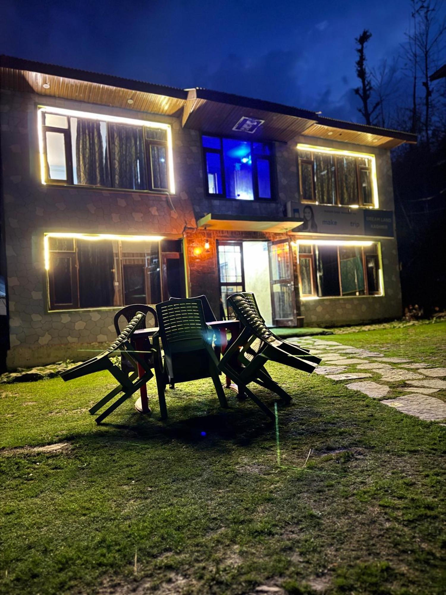 Dreamland Cottage Pahalgām Eksteriør billede